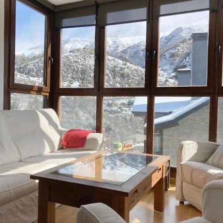 Apartamento Tarmanones Escarrilla Exteriér fotografie