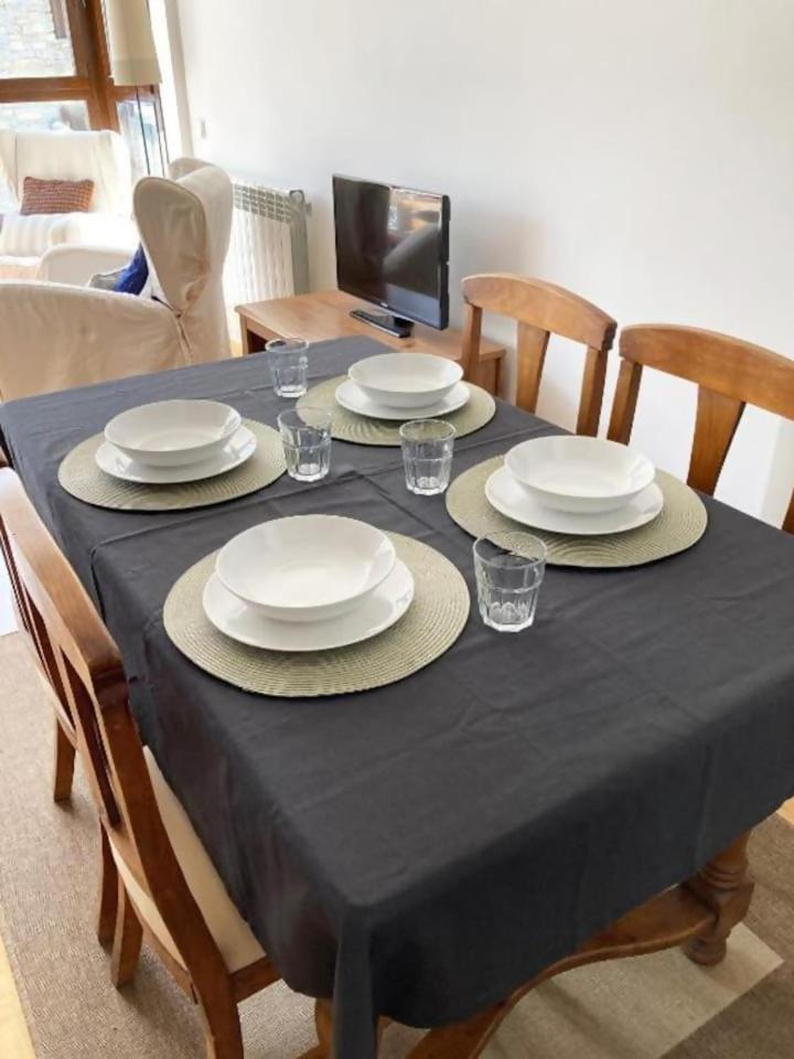 Apartamento Tarmanones Escarrilla Exteriér fotografie