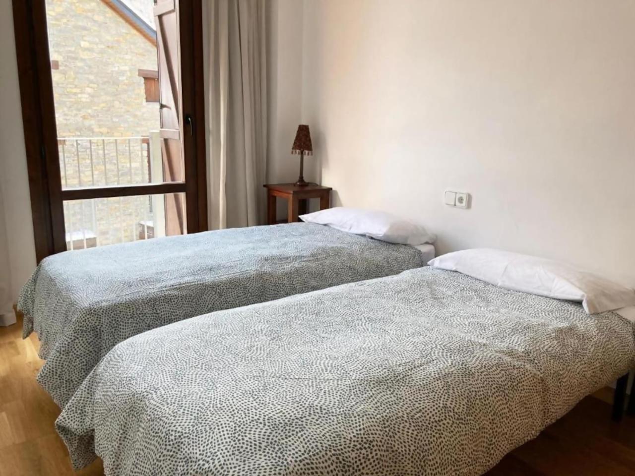 Apartamento Tarmanones Escarrilla Exteriér fotografie